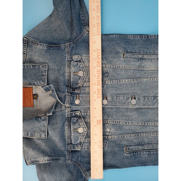Lucky Brand Denim Jacket Sm Light Wash Tomboy Trucker  Flap Pockets Classic - Picture 16 of 16